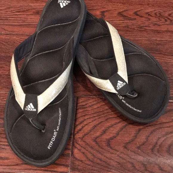 adidas Shoes - Adidas flip flops